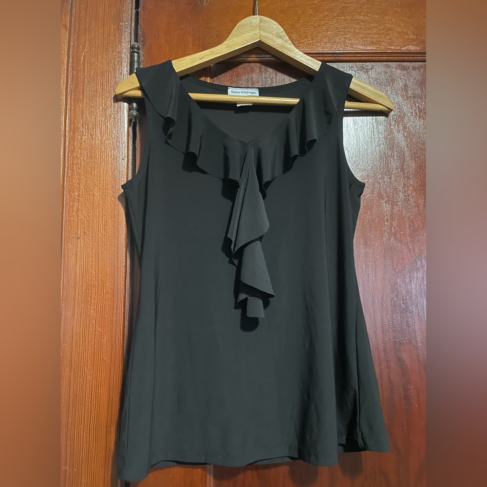 Bleeker and Mcdougal black formal ruffled tank top